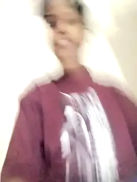 Snapshot of Rapunzal chatting on November 2025 05:46:02 PM Rapunzal online show from November 2025 05:46:02 PM