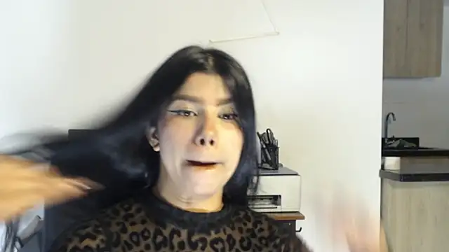 MayaScott11 online show from May 2026 07:11:01 PM