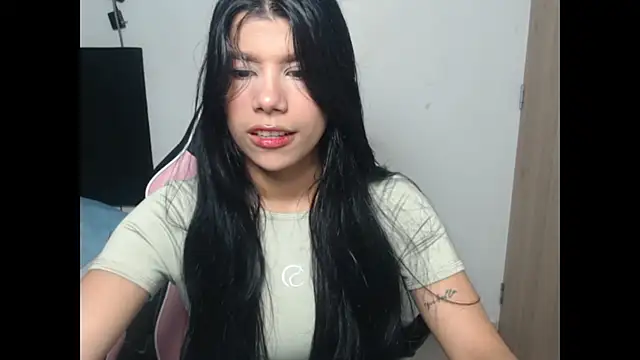 MayaScott11 online show from May 2026 09:06:02 AM