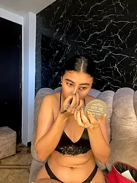 Snapshot of Isabella_Montoya chatting on September 2025 12:07:01 PM Isabella Montoya online show from September 2025 12:07:01 PM