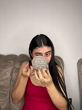 Snapshot of Isabella_Montoya chatting on September 2025 12:54:01 PM Isabella Montoya online show from September 2025 12:54:01 PM