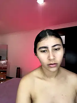 Snapshot of Isabella_Montoya chatting on October 2025 03:57:02 PM Isabella Montoya online show from October 2025 03:57:02 PM