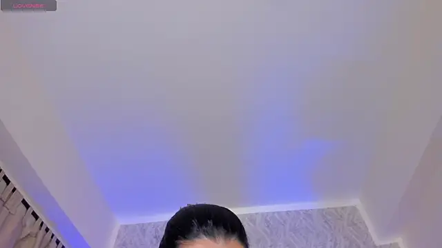 Sophiie Belle online show from October 2025 01:53:01 PM