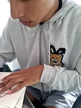 Snapshot of EstivenSallas chatting on September 2025 08:09:01 PM EstivenSallas online show from September 2025 08:09:01 PM