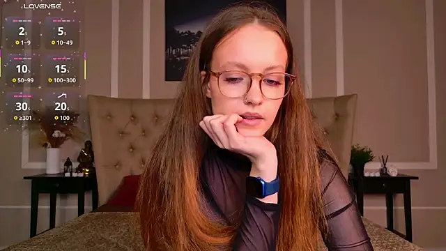 Snapshot of SallyPinkman chatting on September 2025 02:09:02 PM SallyPinkman online show from September 2025 02:09:02 PM