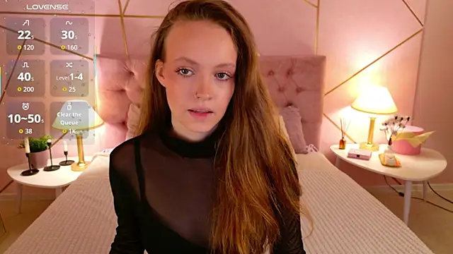 Snapshot of SallyPinkman chatting on September 2025 09:03:02 AM SallyPinkman online show from September 2025 09:03:02 AM