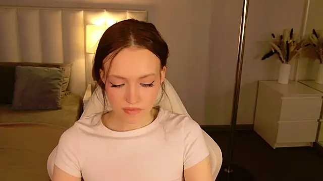 Snapshot of SallyPinkman chatting on February 2026 09:03:02 AM SallyPinkman online show from February 2026 09:03:02 AM