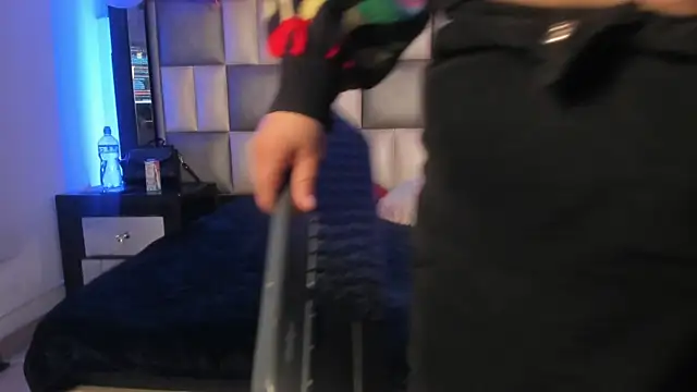 abbiecollins js online show from November 2025 03:39:02 AM