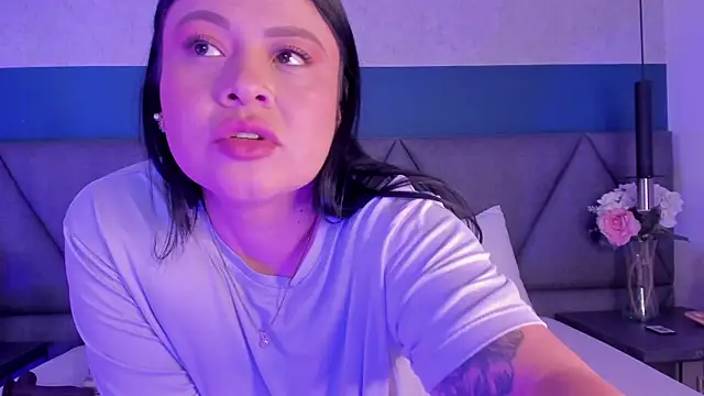 Amber Santana online show from July 2026 02:11:02 AM