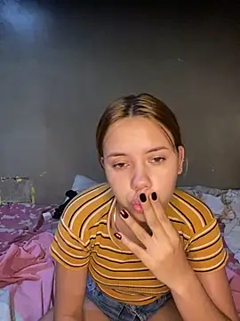 coupleyys online show from January 2026 08:33:01 PM