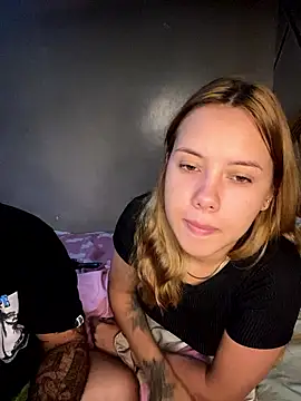 coupleyys online show from January 2026 03:06:01 PM