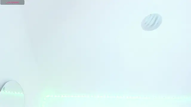 Snapshot of Charlotte_256 chatting on October 2025 12:28:02 PM Charlotte 256 online show from October 2025 12:28:02 PM