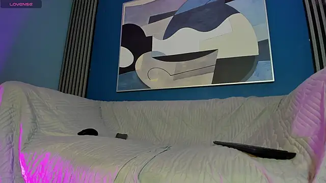 kevinn blue1 online show from October 2025 08:05:01 PM