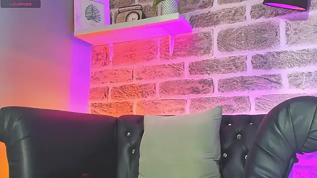 kevinn blue1 online show from November 2025 09:14:01 PM