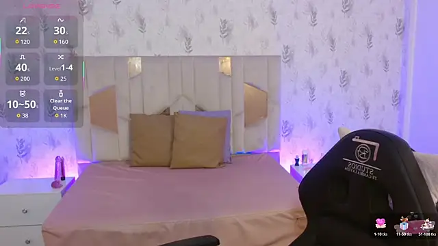 DAKOTA TAY1 online show from October 2025 11:35:01 AM