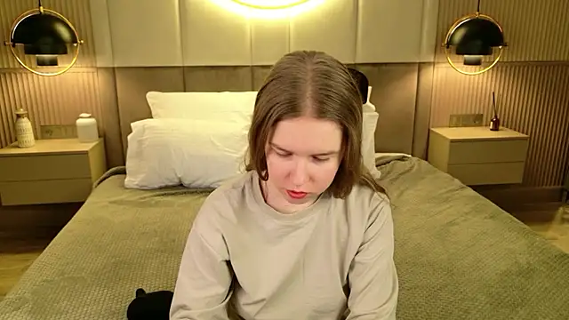 Snapshot of Alida_Brice chatting on January 2026 06:28:01 AM Alida Brice online show from January 2026 06:28:01 AM