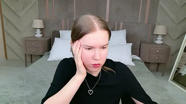 Snapshot of Alida_Brice chatting on February 2026 05:44:01 AM Alida Brice online show from February 2026 05:44:01 AM