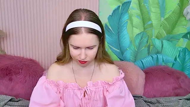 Snapshot of Alida_Brice chatting on February 2026 05:48:01 AM Alida Brice online show from February 2026 05:48:01 AM