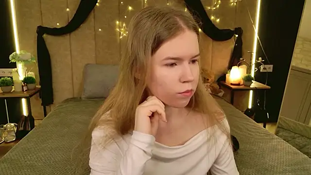 Snapshot of Alida_Brice chatting on March 2026 05:23:01 AM Alida Brice online show from March 2026 05:23:01 AM