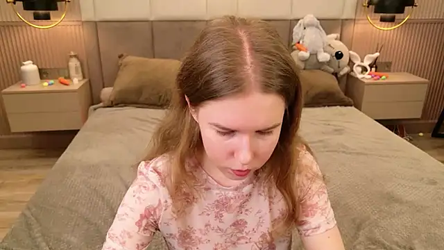 Snapshot of Alida_Brice chatting on April 2026 05:38:01 AM Alida Brice online show from April 2026 05:38:01 AM