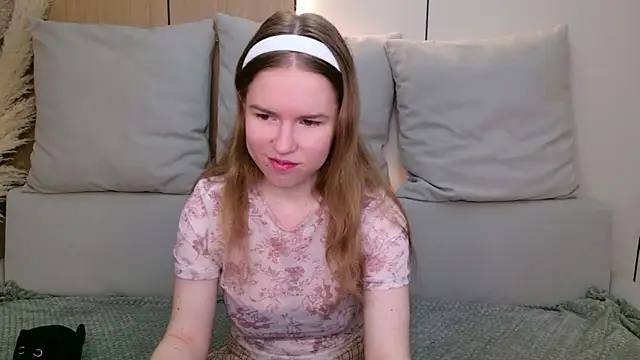 Snapshot of Alida_Brice chatting on April 2026 05:37:02 AM Alida Brice online show from April 2026 05:37:02 AM