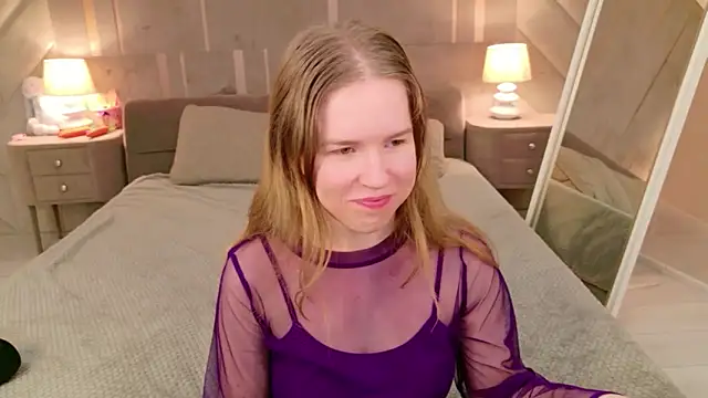 Snapshot of Alida_Brice chatting on April 2026 05:46:02 PM Alida Brice online show from April 2026 05:46:02 PM