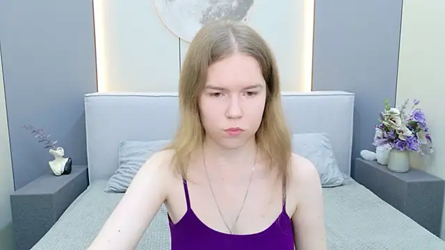Snapshot of Alida_Brice chatting on May 2026 10:34:01 AM Alida Brice online show from May 2026 10:34:01 AM