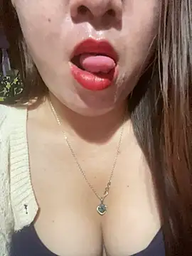 Luna-ass online show from March 2026 12:18:01 AM