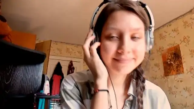 QutieDaSweet online show from September 2025 07:32:01 AM