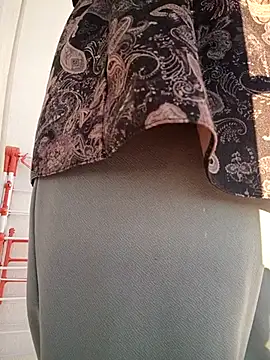 elif25 online show from October 2025 02:05:02 PM