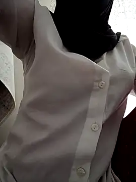 elif25 online show from October 2025 09:42:02 AM