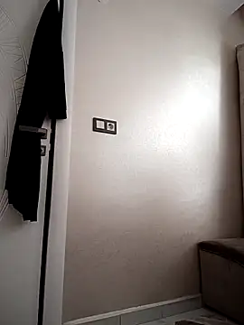 elif25 online show from October 2025 09:17:04 AM