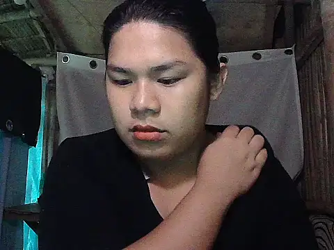 Huntrix2025 online show from April 2026 02:50:01 PM