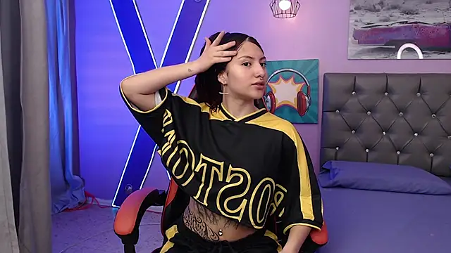 Snapshot of Sabriinaa_Foxx chatting on October 2025 12:20:01 PM Sabriinaa Foxx online show from October 2025 12:20:01 PM