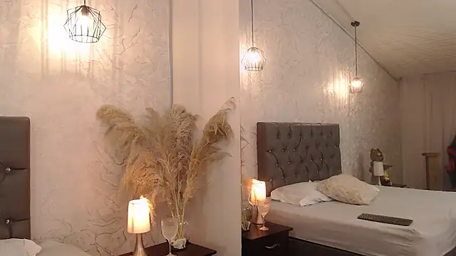 Snapshot of Sabriinaa_Foxx chatting on March 2026 12:11:01 PM Sabriinaa Foxx online show from March 2026 12:11:01 PM