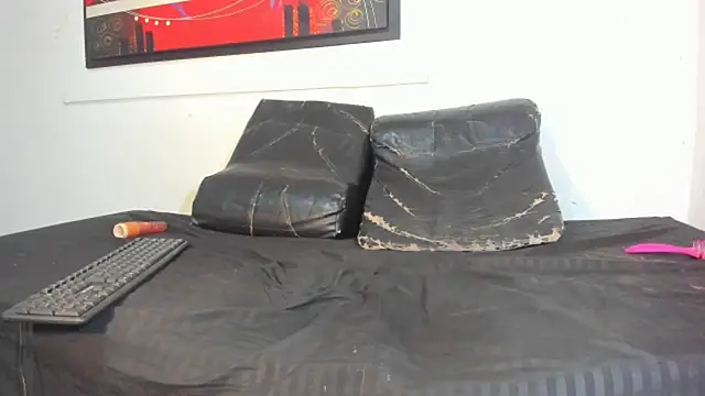 Snapshot of valeriapinkxx chatting on March 2026 02:13:01 PM valeriapinkxx online show from March 2026 02:13:01 PM