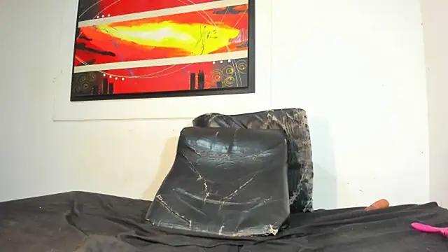 Snapshot of valeriapinkxx chatting on March 2026 02:12:02 PM valeriapinkxx online show from March 2026 02:12:02 PM