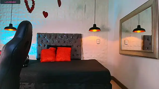 Snapshot of susan_dl chatting on March 2026 05:13:02 PM susan dl online show from March 2026 05:13:02 PM