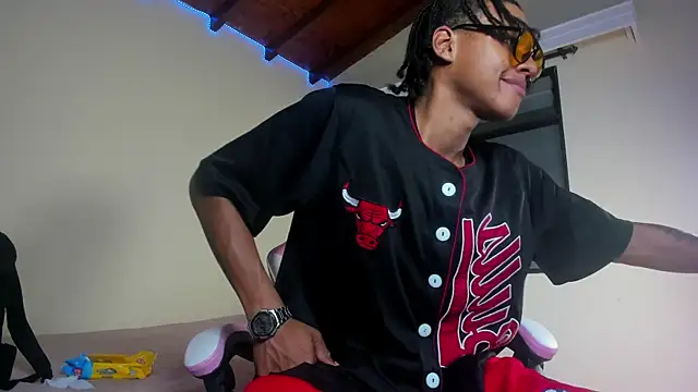 Snapshot of jordan_mm420 chatting on October 2025 08:25:01 AM jordan mm420 online show from October 2025 08:25:01 AM