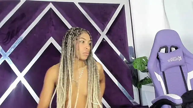 angelkyraasm online show from February 2026 01:07:02 PM