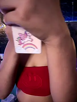 Snapshot of Isabella-Teen chatting on September 2025 03:30:01 AM Isabella-Teen online show from September 2025 03:30:01 AM