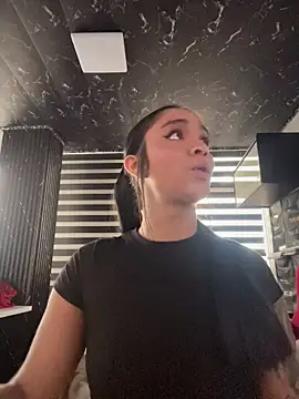 Isabella-Teen online show from July 2026 09:36:02 PM