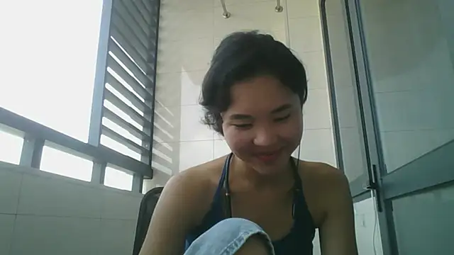 Snapshot of JennyCarpenter chatting on October 2025 03:38:01 AM JennyCarpenter online show from October 2025 03:38:01 AM