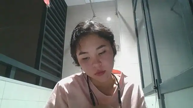 Snapshot of JennyCarpenter chatting on October 2025 12:49:02 PM JennyCarpenter online show from October 2025 12:49:02 PM