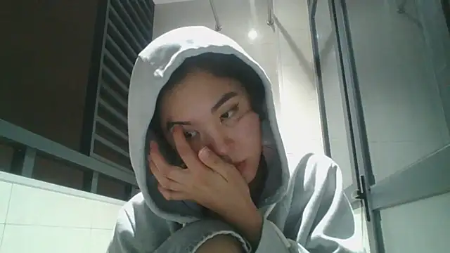 Snapshot of JennyCarpenter chatting on October 2025 11:11:01 AM JennyCarpenter online show from October 2025 11:11:01 AM