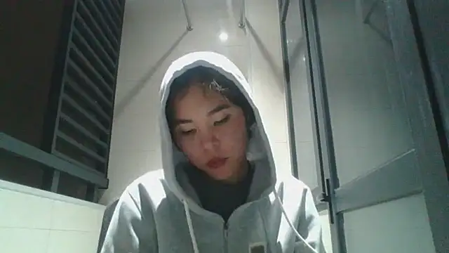 Snapshot of JennyCarpenter chatting on October 2025 11:44:02 AM JennyCarpenter online show from October 2025 11:44:02 AM