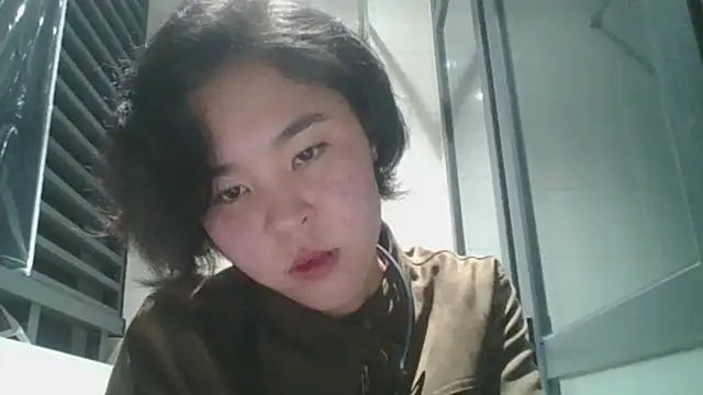 Snapshot of JennyCarpenter chatting on October 2025 11:34:02 AM JennyCarpenter online show from October 2025 11:34:02 AM