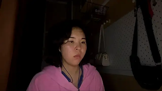 JennyCarpenter online show from May 2026 10:37:02 PM