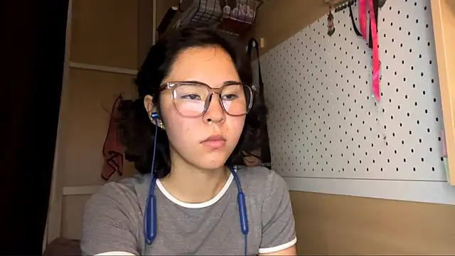 JennyCarpenter online show from May 2026 05:03:02 AM