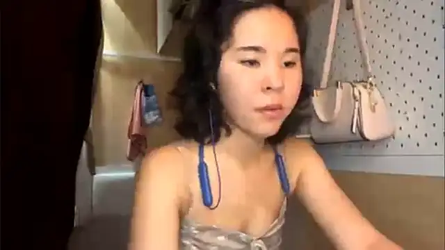 JennyCarpenter online show from May 2026 09:37:01 AM